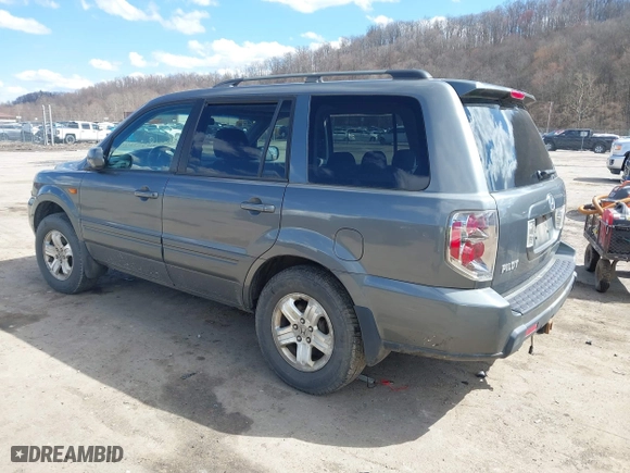 2008 Honda Pilot VP with VIN 5FNYF18268B009277, listed as a IAAI auction lot 41855234 with 150,311 mi miles. Bid and sale history available at carsss.com. Image 3.