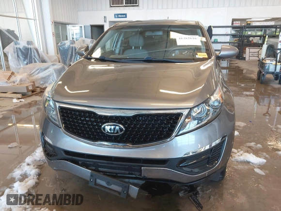 2015 Kia Sportage LX with VIN KNDPB3ACXF7686082, listed as a IAAI auction lot 41282616 with 107,613 mi miles and . Bid and sale history available at carsss.com. Image 12.