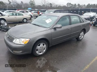 2003 Toyota Avalon XL with VIN 4T1BF28B93U337672, listed as a IAAI auction lot 41626441 with 240,787 mi miles and . Bid and sale history available at carsss.com. Image 17.