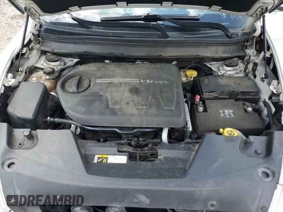 2016 Jeep Cherokee Limited z VIN 1C4PJMDS9GW129487, wystawiony jako Copart lot #57803595 z przebiegiem 121 123 mil mil oraz Szkoda całkowita • Salvage title. Historia ofert i sprzedaży dostępna na DreamBid. Obrazek 11.