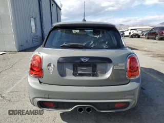 2019 MINI Hardtop 4 Door Cooper S z VIN WMWXU3C56K2H86566, wystawiony jako Copart lot #54783635 z przebiegiem 62 916 mil mil oraz Szkoda całkowita • Salvage title. Historia ofert i sprzedaży dostępna na DreamBid. Obrazek 6.