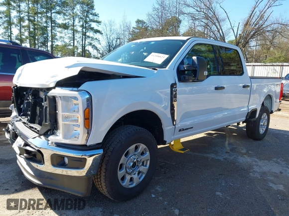 2024 Ford Super Duty F-250 SRW XL with VIN 1FT7W2BT4REF36126, listed as a IAAI auction lot 41208823 with 185 mi miles. Bid and sale history available at carsss.com. Image 17.