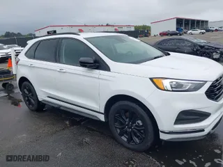 2022 Ford Edge SE with VIN 2FMPK4G93NBA05649, listed as a IAAI auction lot 41901379 with 43,053 mi miles. Bid and sale history available at carsss.com. Image 1.