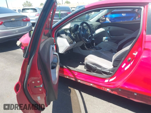 2011 Honda CR-Z EX z VIN JHMZF1D64BS007579, wystawiony jako IAAI lot #42149168 z przebiegiem Nie podano mil oraz . Historia ofert i sprzedaży dostępna na DreamBid. Obrazek 5.