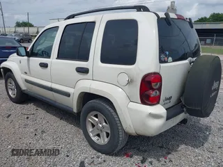 2007 Jeep Liberty Sport z VIN 1J4GL48K87W580702, wystawiony jako IAAI lot #42285118 z przebiegiem 179 076 mil mil oraz . Historia ofert i sprzedaży dostępna na DreamBid. Obrazek 3.
