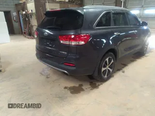 2016 Kia Sorento EX with VIN 5XYPH4A11GG147552, listed as a IAAI auction lot 41984320 with 106,494 mi miles. Bid and sale history available at carsss.com. Image 4.
