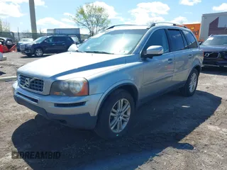 2011 Volvo XC90 I6 with VIN YV4952CZ5B1580676, listed as a IAAI auction lot 41986632 with 260,694 mi miles and . Bid and sale history available at DreamBid. Image 2.