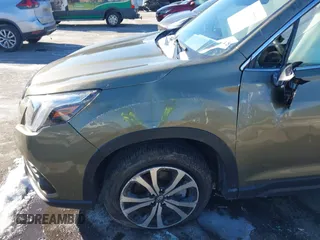2024 Subaru Forester Limited with VIN JF2SKALC7RH423320, listed as a IAAI auction lot 41417270 with 7,506 mi miles. Bid and sale history available at carsss.com. Image 6.
