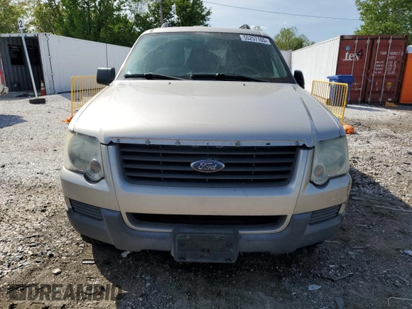 2006 Ford Explorer XLS with VIN 1FMEU72E86UB48373, listed as a Copart auction lot 55257105 with 247,077 mi miles and Salvage title. Bid and sale history available at DreamBid. Image 5.