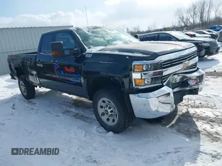 2017 Chevrolet Silverado 3500HD with VIN 1GC2KYEG9HZ384648, listed as a IAAI auction lot 41377641 with 45,941 mi miles and . Bid and sale history available at DreamBid. Image 1.