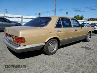 1987 Mercedes-Benz 560 with VIN WDBCA39D1HA280016, listed as a Copart auction lot 46277905 with 151,078 mi miles and Clean Title. Bid and sale history available at DreamBid. Image 3.