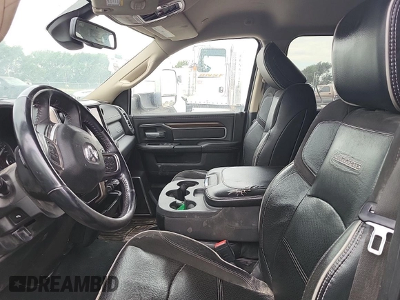2022 Ram 2500 Laramie with VIN 3C6UR5KL2NG322628, listed as a IAAI auction lot 42726901 with 84,704 mi miles and . Bid and sale history available at DreamBid. Image 7.