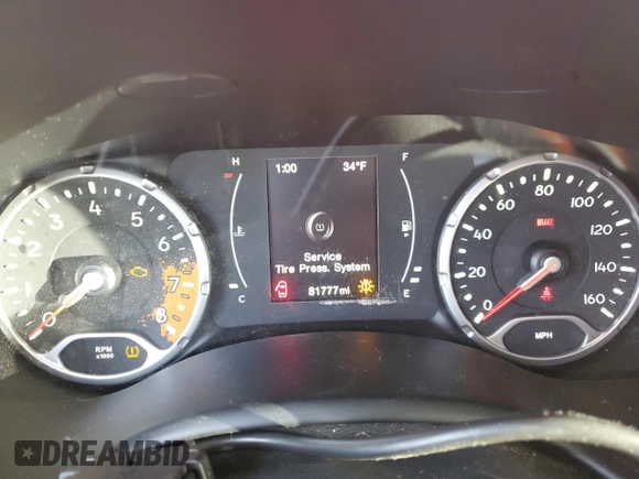 2015 Jeep Renegade Latitude with VIN ZACCJBBH3FPC05601, listed as a Copart auction lot 83986434 with 81,777 mi miles and Clean Title. Bid and sale history available at carsss.com. Image 9.