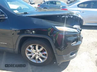 2014 Jeep Cherokee Limited with VIN 1C4PJMDS7EW247020, listed as a IAAI auction lot 42081243 with 46,499 mi miles. Bid and sale history available at carsss.com. Image 18.