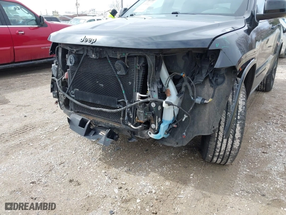 2015 Jeep Grand Cherokee Altitude with VIN 1C4RJFAG2FC956607, listed as a IAAI auction lot 41818479 with 98,879 mi miles. Bid and sale history available at carsss.com. Image 6.