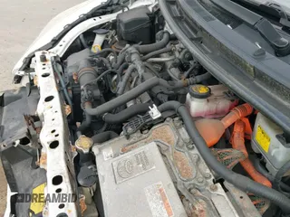 2014 Toyota Prius One z VIN JTDKDTB37E1569922, wystawiony jako IAAI lot #42956402 z przebiegiem 90 051 mil mil oraz . Historia ofert i sprzedaży dostępna na DreamBid. Obrazek 22.