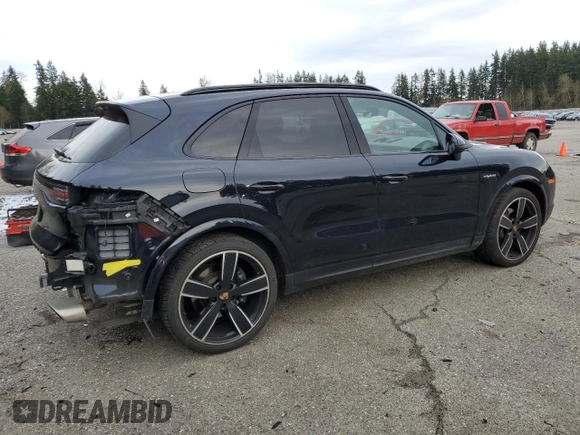 2021 Porsche Cayenne E-Hybrid with VIN WP1AE2AYXMDA25040, listed as a Copart auction lot 47036355 with 63,165 mi miles and Salvage title. Bid and sale history available at DreamBid. Image 3.
