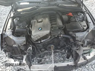 2007 BMW 5 Series 525i with VIN WBANE53507CY08060, listed as a Copart auction lot 53788985 with 156,355 mi miles and Salvage Title. Bid and sale history available at carsss.com. Image 11.