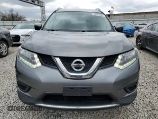 2016 Nissan Rogue S with VIN JN8AT2MV9GW152478, listed as a Copart auction lot 52906875 with 121,278 mi miles and Salvage Title. Bid and sale history available at carsss.com. Image 5.