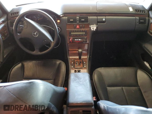 2000 Mercedes-Benz E with VIN WDBJF70G3YA960670, listed as a Copart auction lot 85757784 with Not Provided miles and Salvage Title. Bid and sale history available at DreamBid. Image 8.