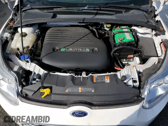 2015 Ford Focus Electric с VIN 1FADP3R41FL281341, выставлен на аукционе Copart как лот 45711345 с пробегом 75 904 миль миль и Чистый • Clean title. История ставок и продаж доступна на DreamBid. Изображение 11.