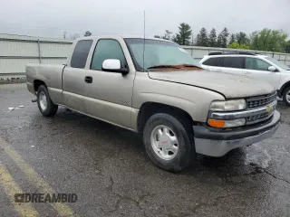 2002 Chevrolet Silverado 1500 LS with VIN 2GCEC19W321137001, listed as a Copart auction lot 57033585 with 132,877 mi miles and Clean Title. Bid and sale history available at DreamBid. Image 4.