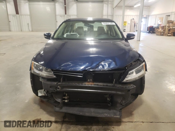 2013 Volkswagen Jetta SE with VIN 3VWDX7AJ7DM400165, listed as a Copart auction lot 55957145 with 175,668 mi miles and Salvage title. Bid and sale history available at DreamBid. Image 5.