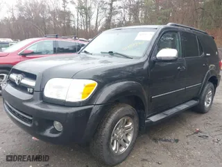 2007 Toyota Sequoia Limited with VIN 5TDBT48A37S291167, listed as a IAAI auction lot 41983728 with 253,565 mi miles. Bid and sale history available at carsss.com. Image 2.