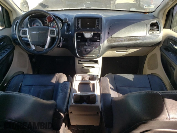 2013 Chrysler Town & Country Touring with VIN 2C4RC1BG9DR810561, listed as a Copart auction lot 72960214 with 100,992 mi miles and Salvage Title. Bid and sale history available at DreamBid. Image 8.