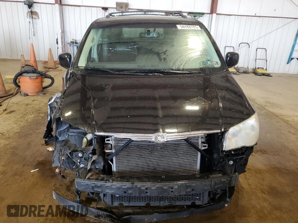 2009 Chrysler Town & Country Touring with VIN 2A8HR54179R647290, listed as a Copart auction lot 54488785 with 223,756 mi miles and Salvage Title. Bid and sale history available at DreamBid. Image 5.