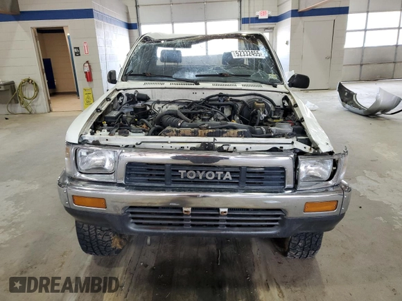 1991 Toyota Pickup с VIN JT4RN13P5M6028497, выставлен на аукционе Copart как лот 52332455 с пробегом 151 274 миль миль и Списание • Salvage title. История ставок и продаж доступна на DreamBid. Изображение 5.