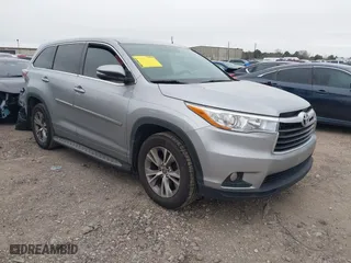 2016 Toyota Highlander LE Plus with VIN 5TDZKRFH5GS154794, listed as a IAAI auction lot 41649255 with 58,354 mi miles. Bid and sale history available at carsss.com. Image 1.