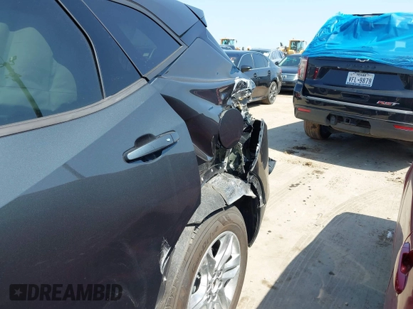 2019 Chevrolet Blazer z VIN 3GNKBDRS7KS590179, wystawiony jako IAAI lot #42209680 z przebiegiem 50 345 mil mil oraz . Historia ofert i sprzedaży dostępna na DreamBid. Obrazek 6.