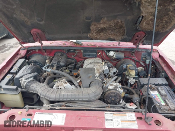 1993 Ford Ranger STX z VIN 1FTCR14X4PPB32017, wystawiony jako IAAI lot #41960294 z przebiegiem 50 331 mil mil oraz . Historia ofert i sprzedaży dostępna na DreamBid. Obrazek 10.