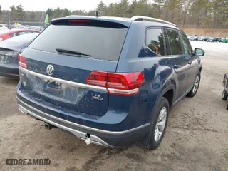 2018 Volkswagen Atlas 3.6L V6 SEL with VIN 1V2MR2CA2JC520870, listed as a IAAI auction lot 41362865 with 49,313 mi miles. Bid and sale history available at carsss.com. Image 4.