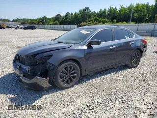 2017 Nissan Altima SR with VIN 1N4AL3AP8HC282624, listed as a Copart auction lot 61623965 with 102,775 mi miles and Salvage title. Bid and sale history available at DreamBid. Image 1.