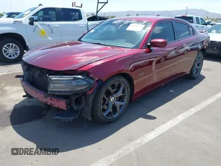 2018 Dodge Charger Daytona z VIN 2C3CDXCT3JH113264, wystawiony jako IAAI lot #42053024 z przebiegiem 137 670 mil mil oraz . Historia ofert i sprzedaży dostępna na DreamBid. Obrazek 2.