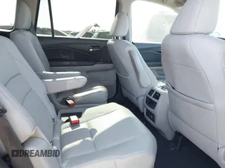 2020 Honda Pilot Elite with VIN 5FNYF6H02LB054348, listed as a IAAI auction lot 42302525 with 43,916 mi miles and . Bid and sale history available at DreamBid. Image 8.