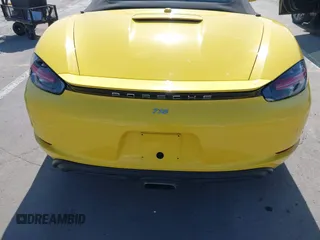 2021 Porsche 718 Boxster z VIN WP0CA2A8XMS210397, wystawiony jako IAAI lot #42271755 z przebiegiem 43 518 mil mil oraz . Historia ofert i sprzedaży dostępna na DreamBid. Obrazek 16.