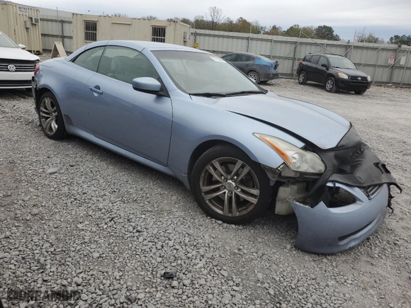 2009 Infiniti G37 Convertible with VIN JNKCV66EX9M723377, listed as a Copart auction lot 77115604 with 252,389 mi miles and Salvage Title. Bid and sale history available at carsss.com. Image 4.
