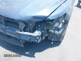 2017 Ford Taurus SEL z VIN 1FAHP2E82HG116530, wystawiony jako IAAI lot #42224056 z przebiegiem 100 946 mil mil oraz . Historia ofert i sprzedaży dostępna na DreamBid. Obrazek 6.