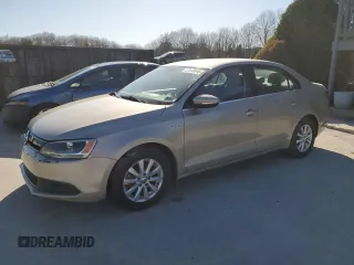 2013 Volkswagen Jetta Sedan Hybrid SE with VIN 3VW637AJ4DM275842, listed as a Copart auction lot 52630445 with 130,777 mi miles and Clean Title. Bid and sale history available at carsss.com. Image 1.