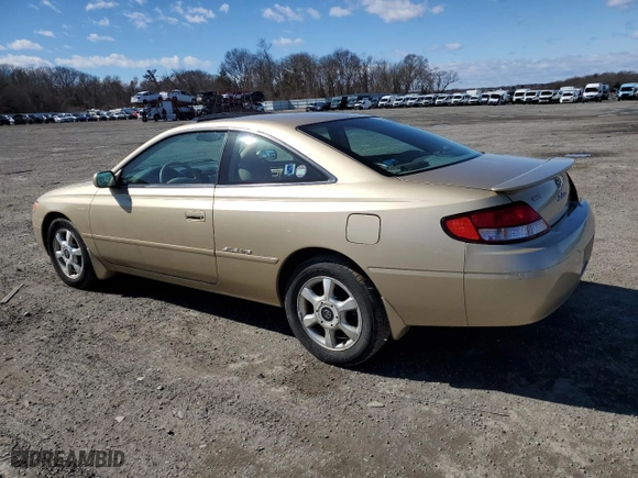 2000 Toyota Camry Solara SE with VIN 2T1CF28P0YC310353, listed as a Copart auction lot 48112195 with 128,128 mi miles and Clean Title. Bid and sale history available at carsss.com. Image 2.