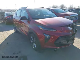2022 Chevrolet Bolt EUV LT with VIN 1G1FY6S01N4102953, listed as a IAAI auction lot 41863303 with 1 mi miles. Bid and sale history available at carsss.com. Image 1.
