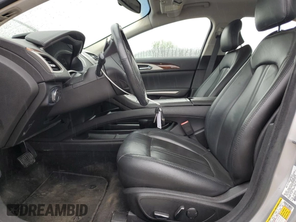 2014 Lincoln MKZ z VIN 3LN6L2GK8ER805655, wystawiony jako Copart lot #58504055 z przebiegiem 119 317 mil mil oraz Szkoda całkowita • Salvage title. Historia ofert i sprzedaży dostępna na DreamBid. Obrazek 7.