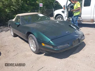 1995 Chevrolet Corvette z VIN 1G1YY32P4S5100608, wystawiony jako IAAI lot #42227492 z przebiegiem 82 111 mil mil oraz . Historia ofert i sprzedaży dostępna na DreamBid. Obrazek 1.