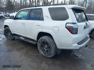 2019 Toyota 4Runner SR5 with VIN JTEBU5JR2K5647749, listed as a IAAI auction lot 41669287 with 120,772 mi miles. Bid and sale history available at carsss.com. Image 3.
