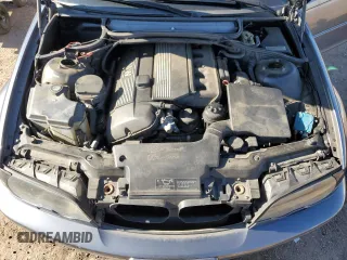 2001 BMW 3 Series 325Ci with VIN WBABN33491JW49847, listed as a Copart auction lot 67066094 with 137,068 mi miles and Salvage Title. Bid and sale history available at carsss.com. Image 12.