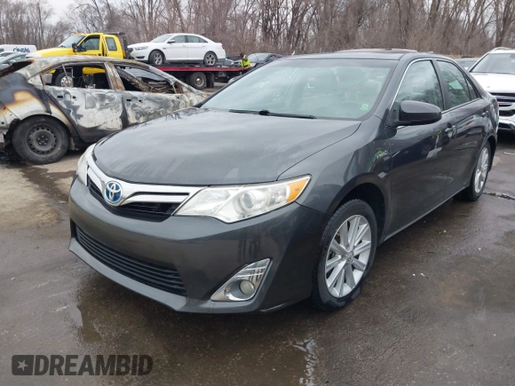 2012 Toyota Camry XLE z VIN 4T1BD1FK1CU048272, wystawiony jako IAAI lot #41711586 z przebiegiem 104 734 mil mil oraz . Historia ofert i sprzedaży dostępna na DreamBid. Obrazek 17.