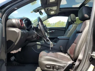 2020 Chevrolet Blazer RS z VIN 3GNKBERS9LS538981, wystawiony jako Copart lot #56372135 z przebiegiem 30 152 mil mil oraz Szkoda całkowita • Salvage title. Historia ofert i sprzedaży dostępna na DreamBid. Obrazek 7.